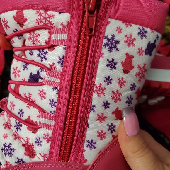 Girls Snow Boots - Picture 2 of 5